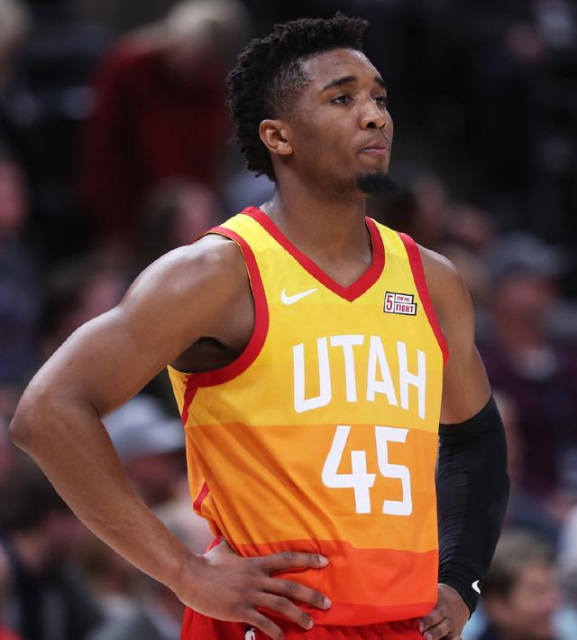 战绩上的滑 战绩上的滑